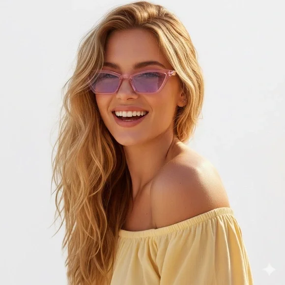 Retro Purple Lilac Translucent Cat-Eye Sunglasses | Trendy Y2K Aesthetic Eyewear - Picture 3 of 9